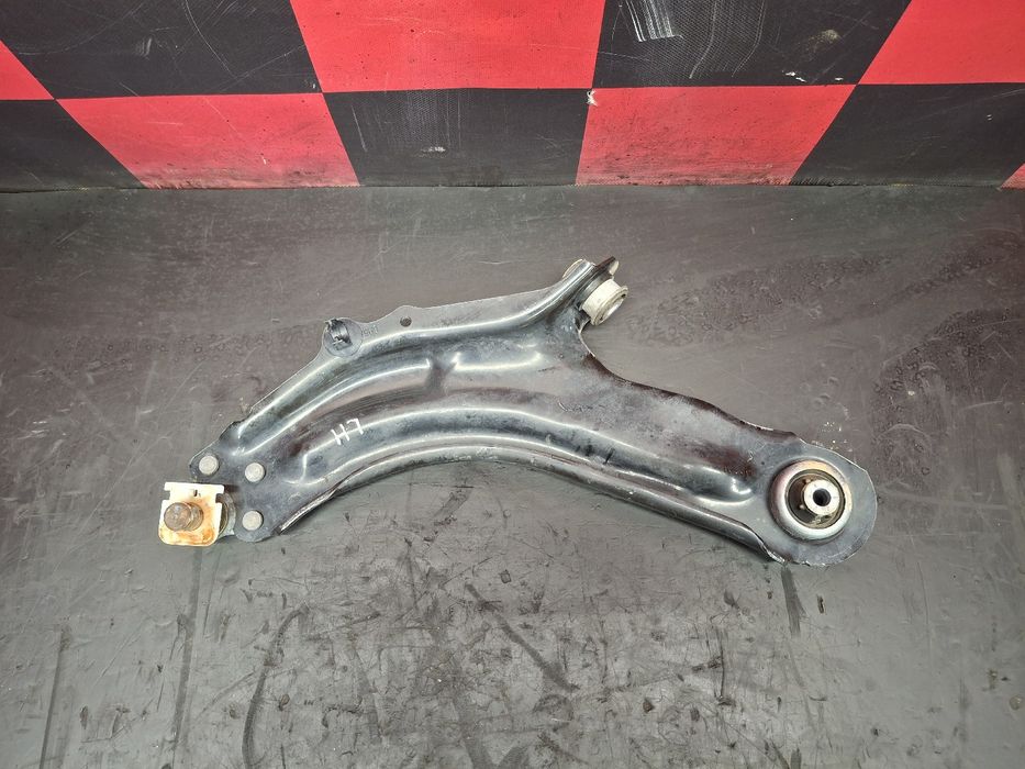 Braço de suspensão frente esquerdo MERCEDES-BENZ Citan (415)