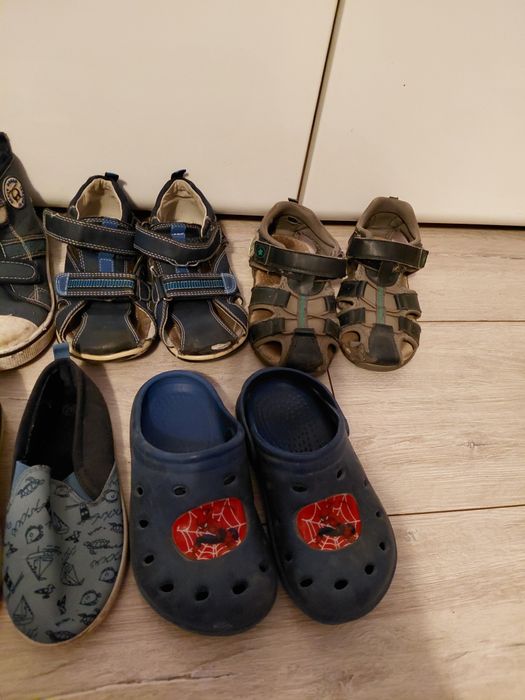 Buty dziecięce chłopięce r. 27 i 28, letnie, wiosenne, 5 par.