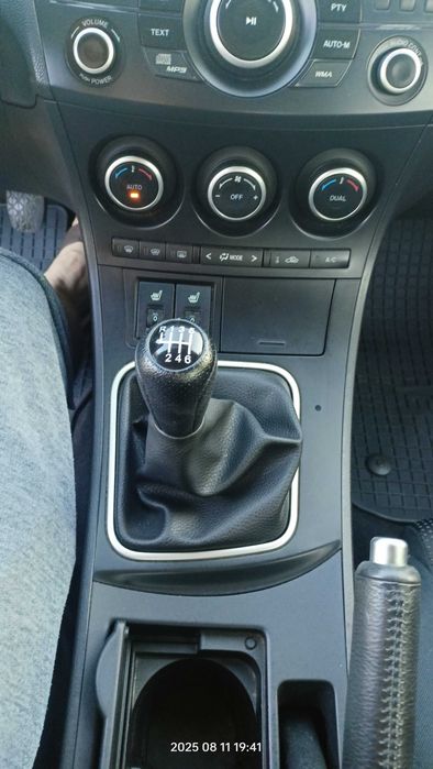 Mazda 3 2.0 benzyna 2012 rok Exclusive Line