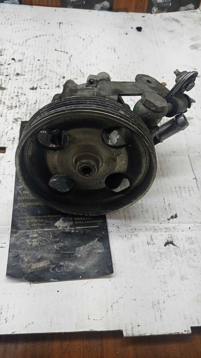 Bomba de direção Citroen C5  2,0 hdi 110cv    ref: 9 6 5 6 4 0 5 3 8 0
