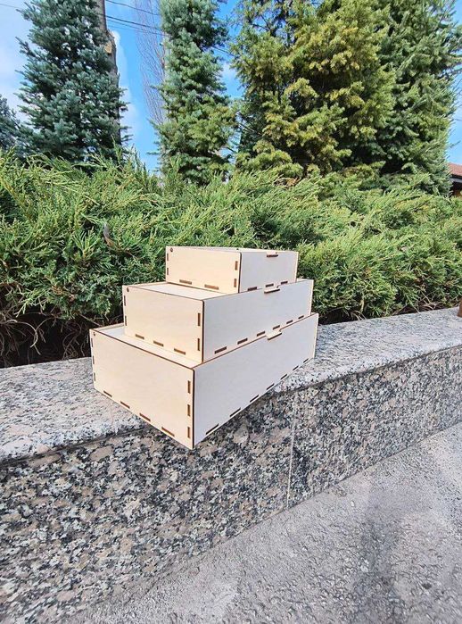 Подарункові коробки на замовлення із фанери