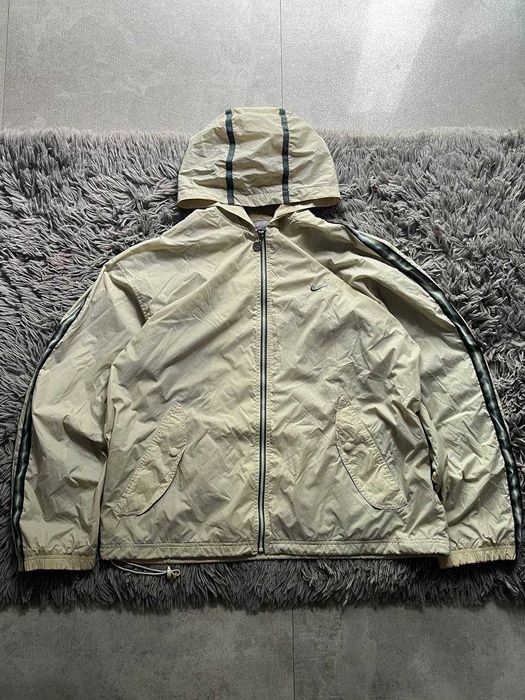 nike vintage gorpcore streetwear khaki winbraker kuetka wiatrówka