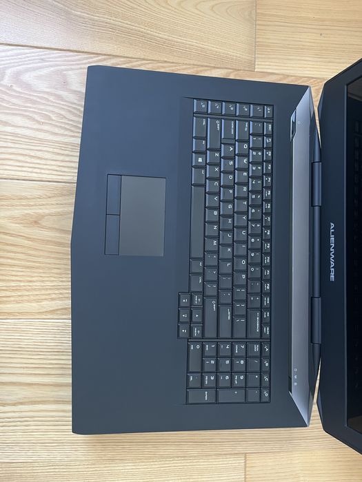 Dell Alienware 18 R1 GTX765m i7-4700mq 16GB 790GB SSD +HDD