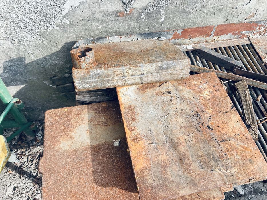 Плита стальна