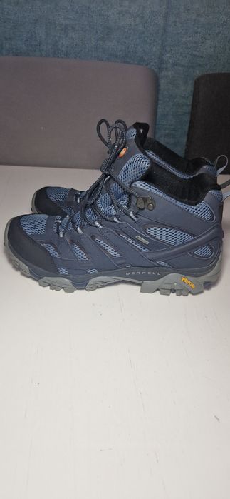 Merrell 46.            .