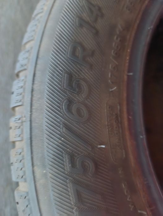 oony całoroczne michelin 175/65r14