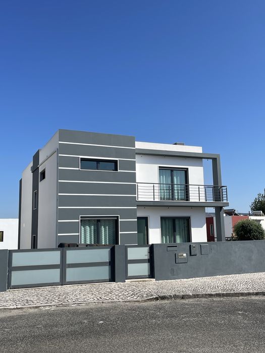 Pladur , pintura , barramento , capoto etc…