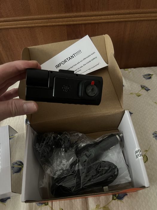 Новий відеореєстратор на дві камери