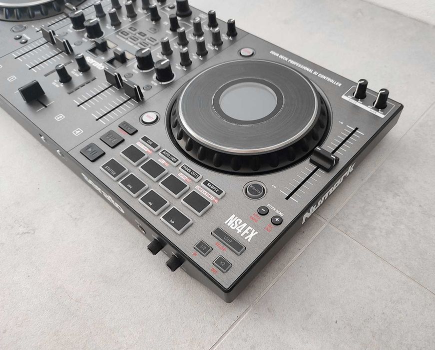 Kontroler Dj Numark NS4FX konsola mikser