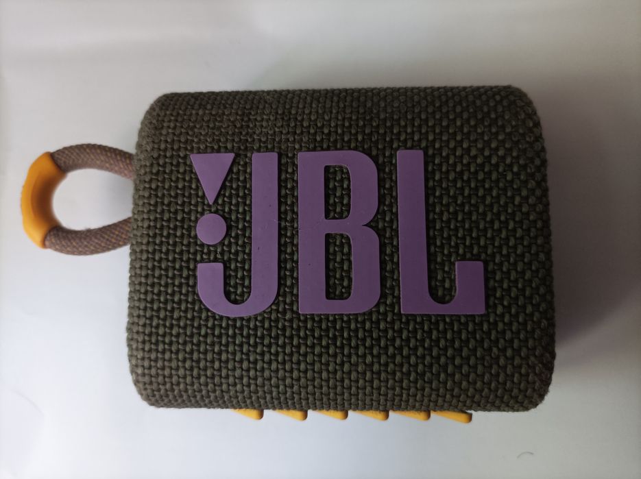 Coluna JBL go 3  usb-C