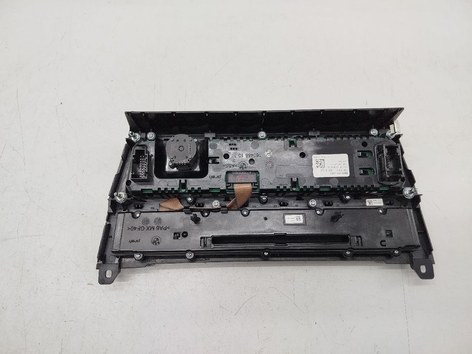 Comando da Sofagem - BMW 5 (F10) | 09 - 16