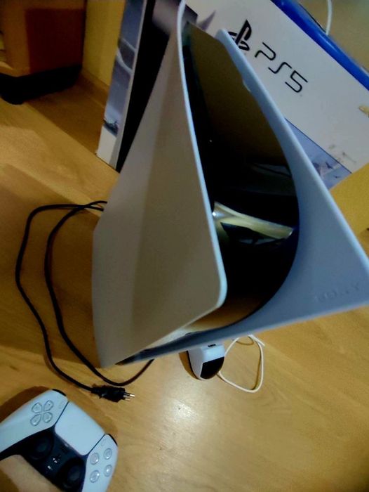 Ігрова Приставка PS5 (з дисководом)): 14 500 грн. - Приставки Львів на Olx