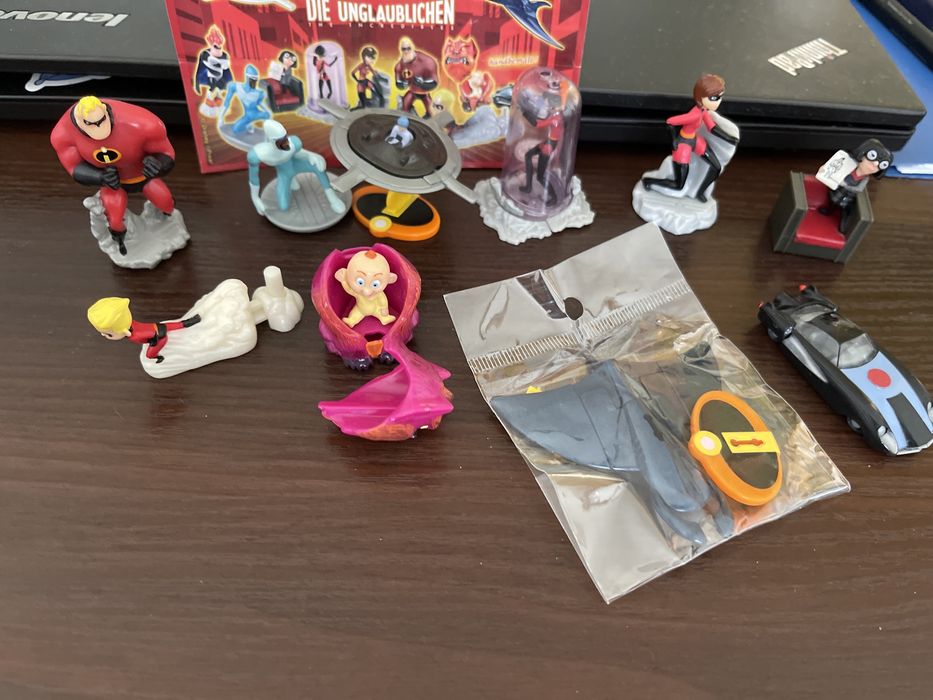 Продам киндер дерево, Астерикс, Властелин колец, Акваленд