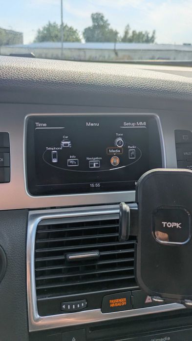 Продам  Audi Q7.