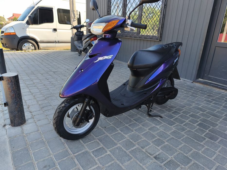 Yamaha Jog 16 з контейнера