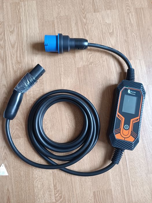 Зарядний пристрій tesla тесла nacs type1  16А 32А  7квт 3.5кВт feyree