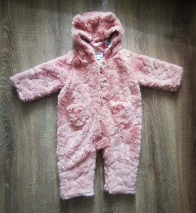 (17) Zimowe futerko, kombinezon rozm 68/74 cm, 6-9 m+ gratis