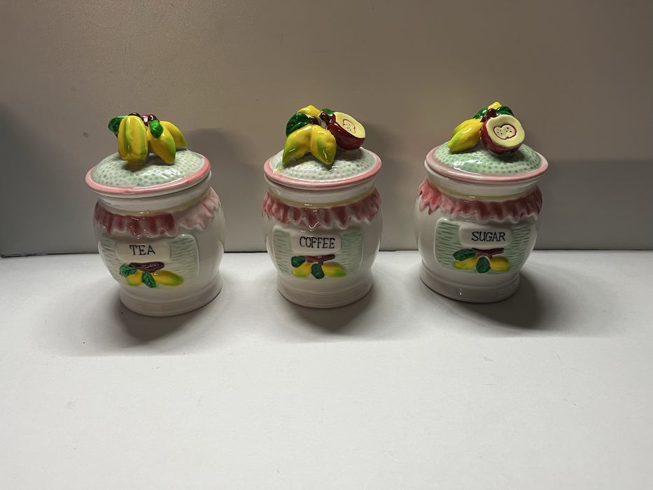 Kitchen Set in Porcelain64740380348545124