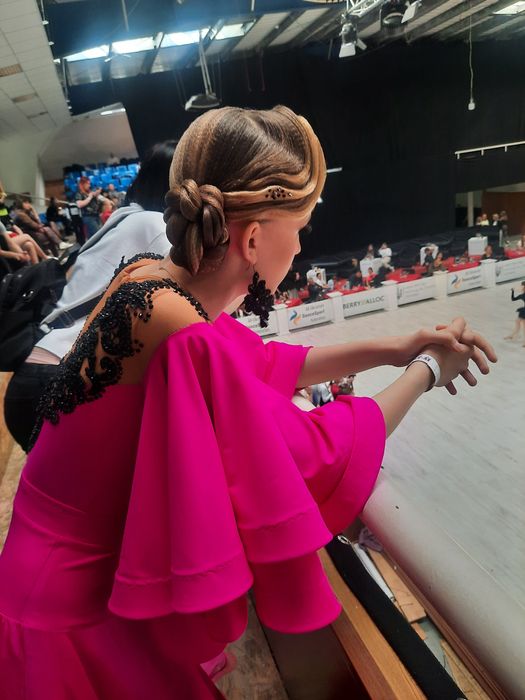 Турнирное платье стандарт