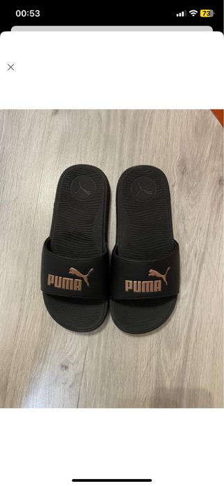Чорні тапочки пума