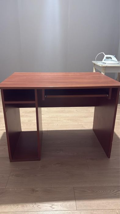 Компюторний стіл