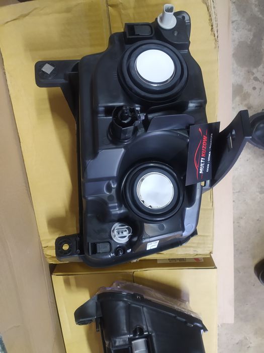Фара jeep compass 11-17 темная чорна темна компас фари америка Тайвань