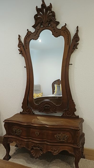 Móvel Vintage ( estilo D. João V )