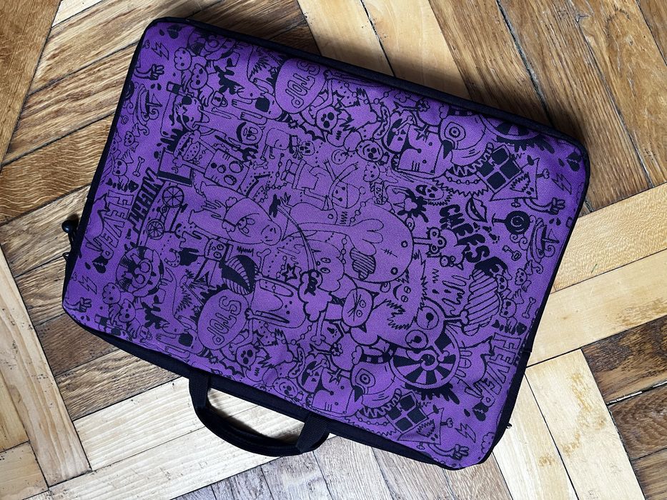 Сумка і чохол-конверт для ноутбука