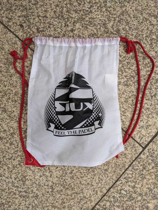 Raquete de Padel SIUX modelo Tsunami 4.0 azul