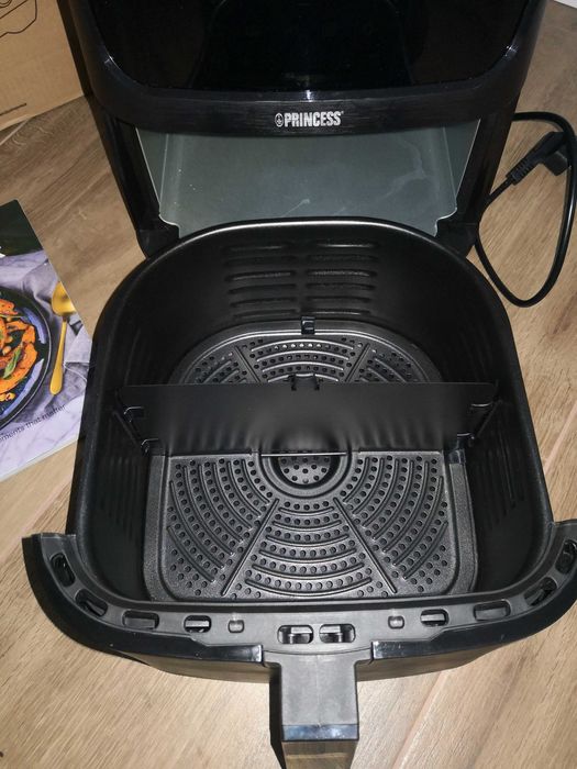 FRYTKOWNICA beztłuszczowa Airfryer Princess 6,5L 12 programów 1800W