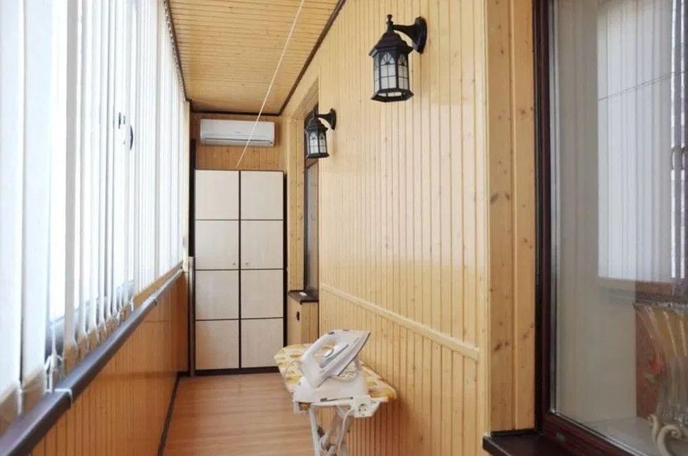 Продам 3-комн квартиру в районе Бригадная ул.