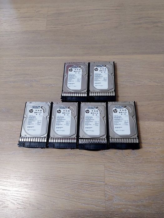 Серверний жорсткий диск HP 1000GB SATA 7.2 K 3.5" LFF HDD