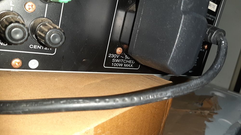 Receptor Surround Marantz SR4600 AV e Leitor de DVD