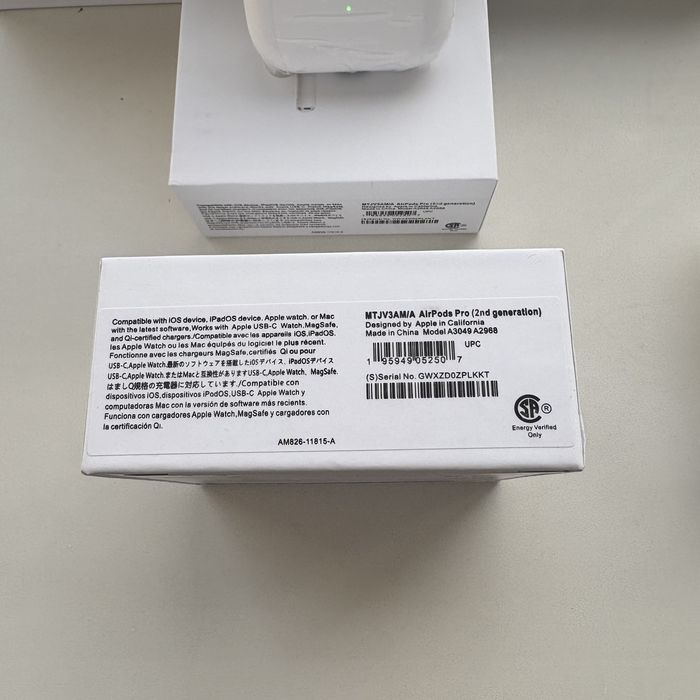 AirPods Pro 2 USB-C — нові, повний комплект