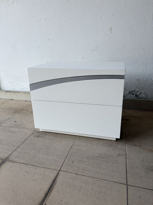 Mesa de cabeceira