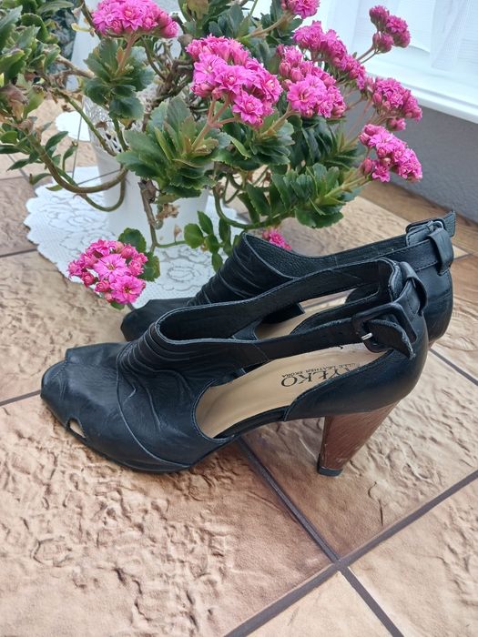 Buty damskie Ryłko r.38,5