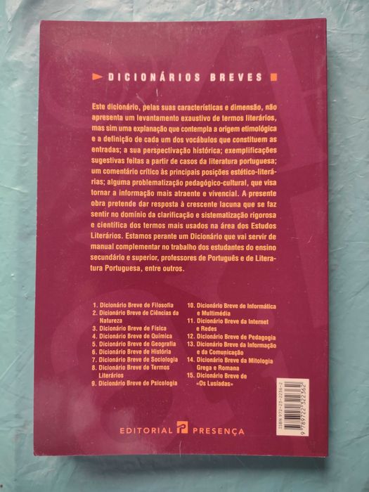 Dicionários e prontuários