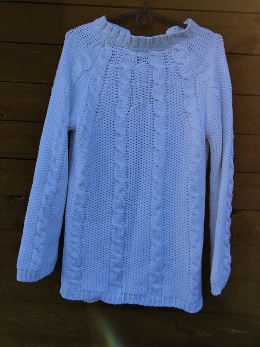 Sweter biały damski