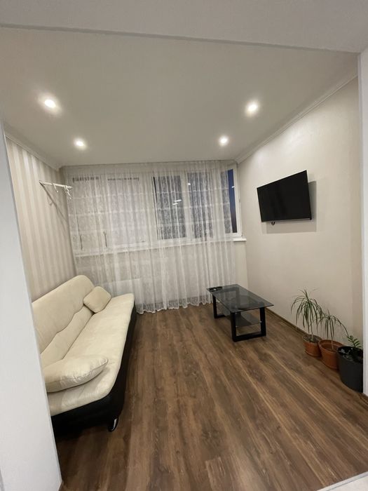 Сдам 1 комн Гранитная /Небесная сотня 8000 т: 8 000 грн ...