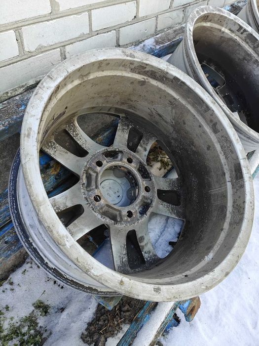 Оригінальні диски Тойота 200 Toyota land cruiser 200