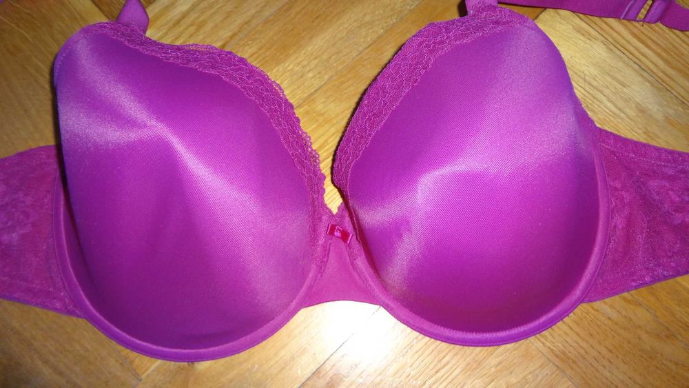 Biustonosz Marks&Spencer 90G