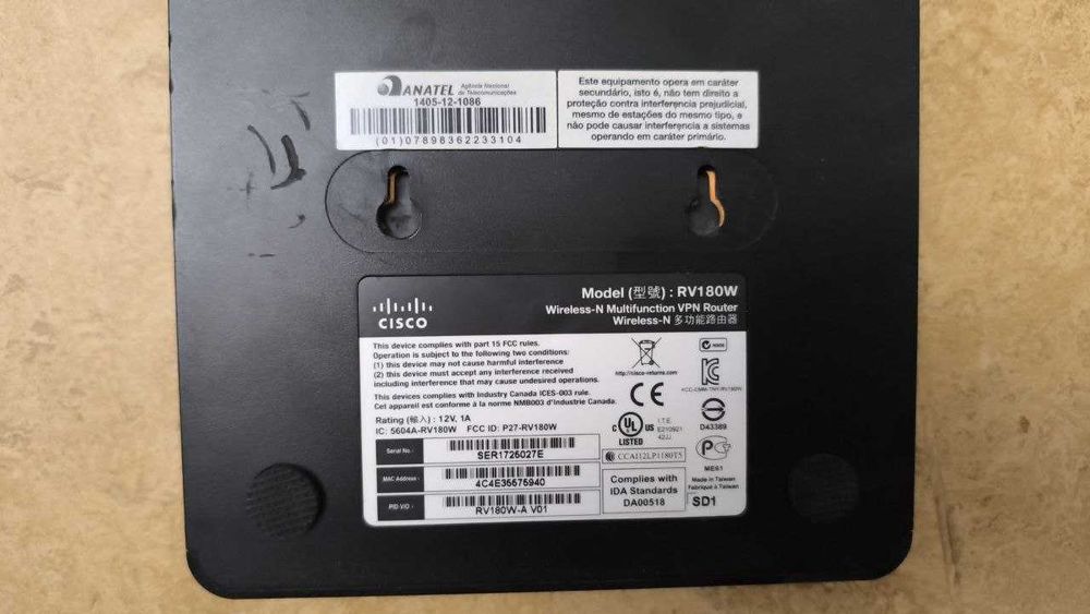 Cisco RV180W (Wireless-N Multifunction VPN Router)