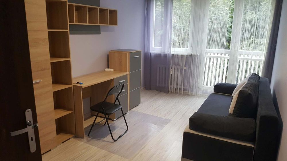 Wroclaw- Wynajmę pokoǰ dla studentki