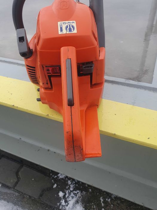Piła Husqvarna 137,   sprawna 2,2 KM