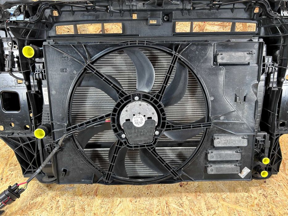 Audi  Q2 81A Передня панель телевізор