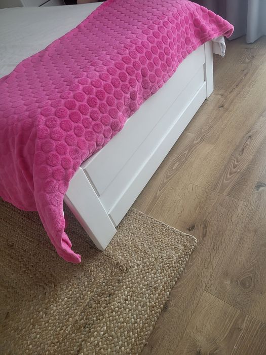 Cama solteiro (madeira maciça)