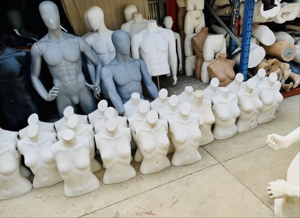 Grande Lote Manequins e Bustos