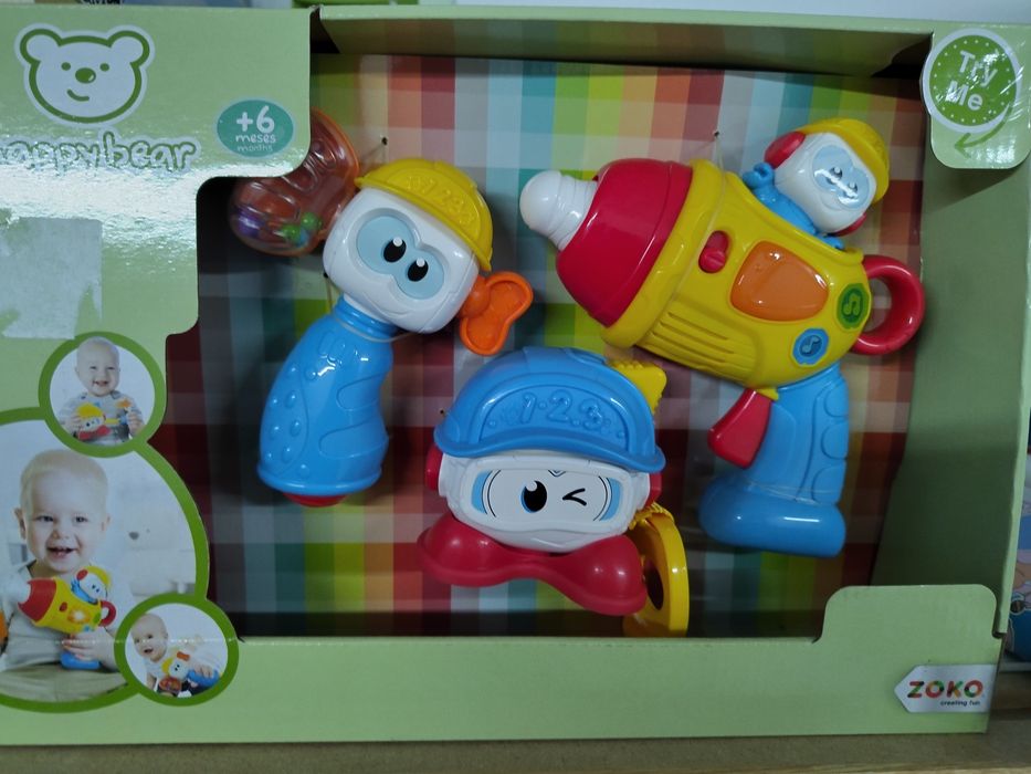 Brinquedos de criança - Carrinhos