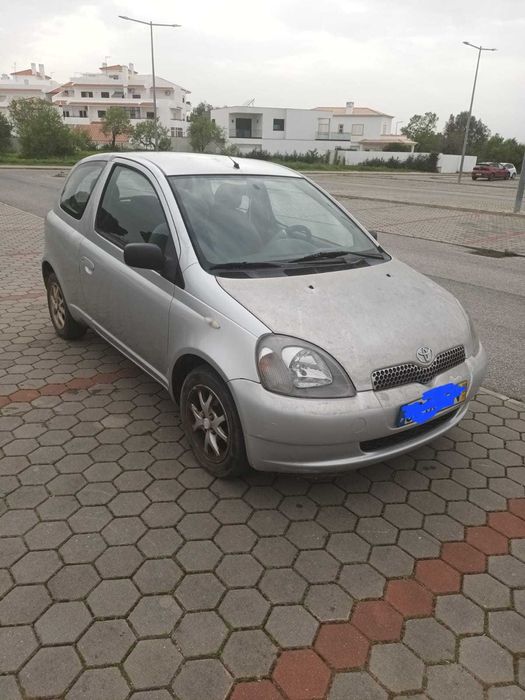 Toyota Yaris versão Sol