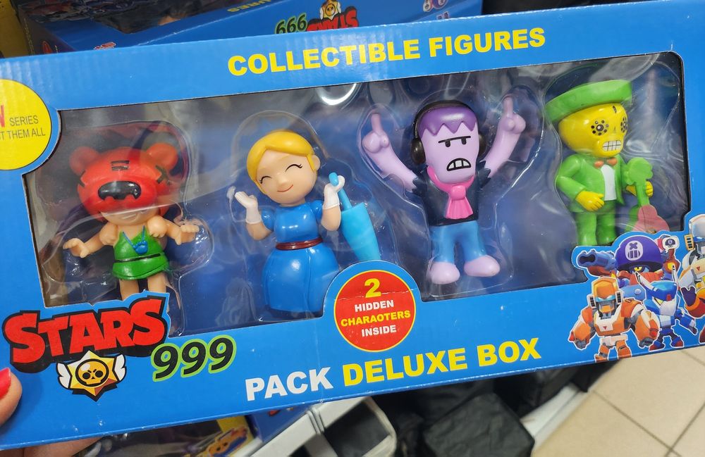 Zestaw Figurek Stars 999 – 4 figurki kolekcjonerskie Deluxe Box, zabawka 3+